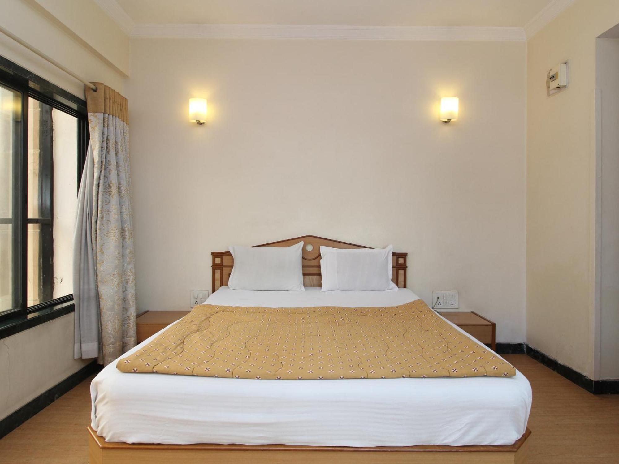 Hotel Pooja International Nashik Exterior photo